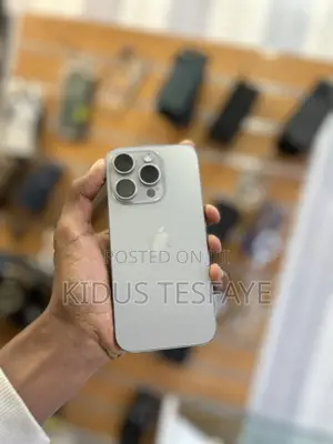 Apple iPhone 15 Pro 256 GB Silver