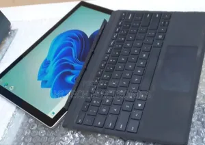 New Laptop Microsoft Surface Pro 5 16GB Intel Core I7 SSD 512GB