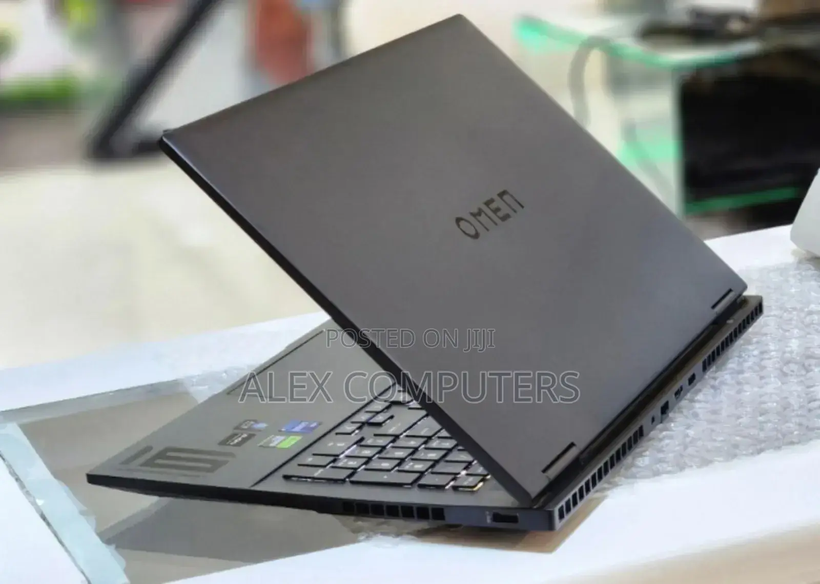 New Laptop HP Omen 16 16GB Intel Core I9 SSD 1T