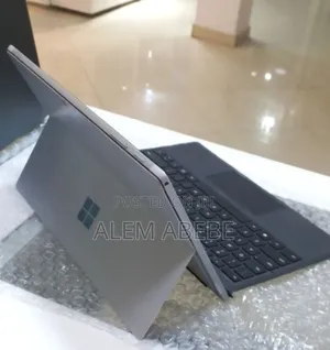 New Laptop Microsoft Surface Pro 5 16GB Intel Core I7 SSD 512GB