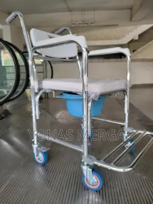 Commode Chair斡፷toilet Chair for Adults~嚴safe Durable:Bath Chair