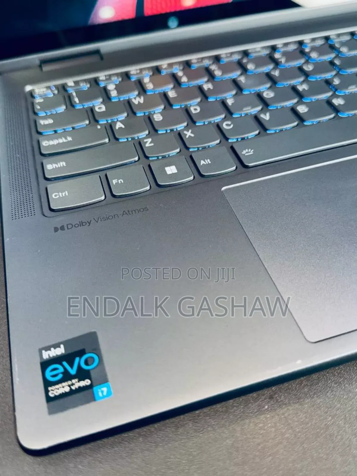 New Laptop Lenovo Yoga 7i 16GB Intel Core I7 SSD 512GB