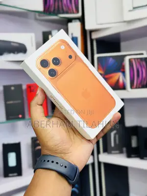 New Apple iPhone 17 Pro Max 256 GB Orange