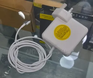 Apple Macbook Adapter 61w