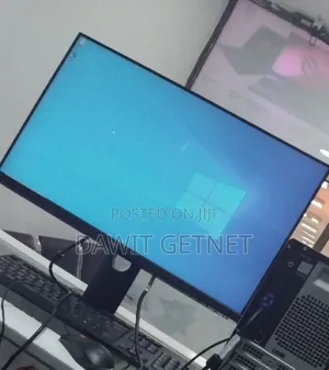 New Laptop Dell XPS 15 8GB Intel Core i5 SSD 1T