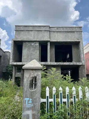 5bdrm House In Ccd Real State, Oromia-finfinne For Sale