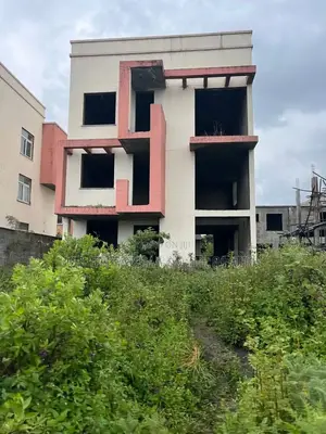 6bdrm House In ሪእልስተት ኮሚፋውንድ ውስጥ, Oromia-finfinne For Sale
