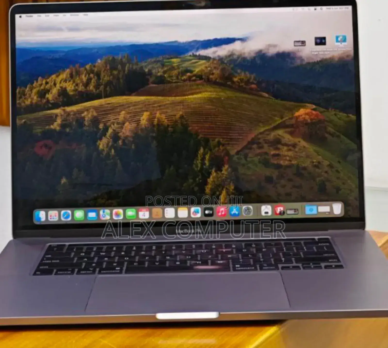 New Laptop Apple MacBook Pro 2019 32GB Intel Core I9 SSD 1T