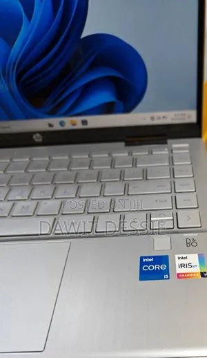 New Laptop HP Envy X360 16GB Intel Core I5 SSD 1T