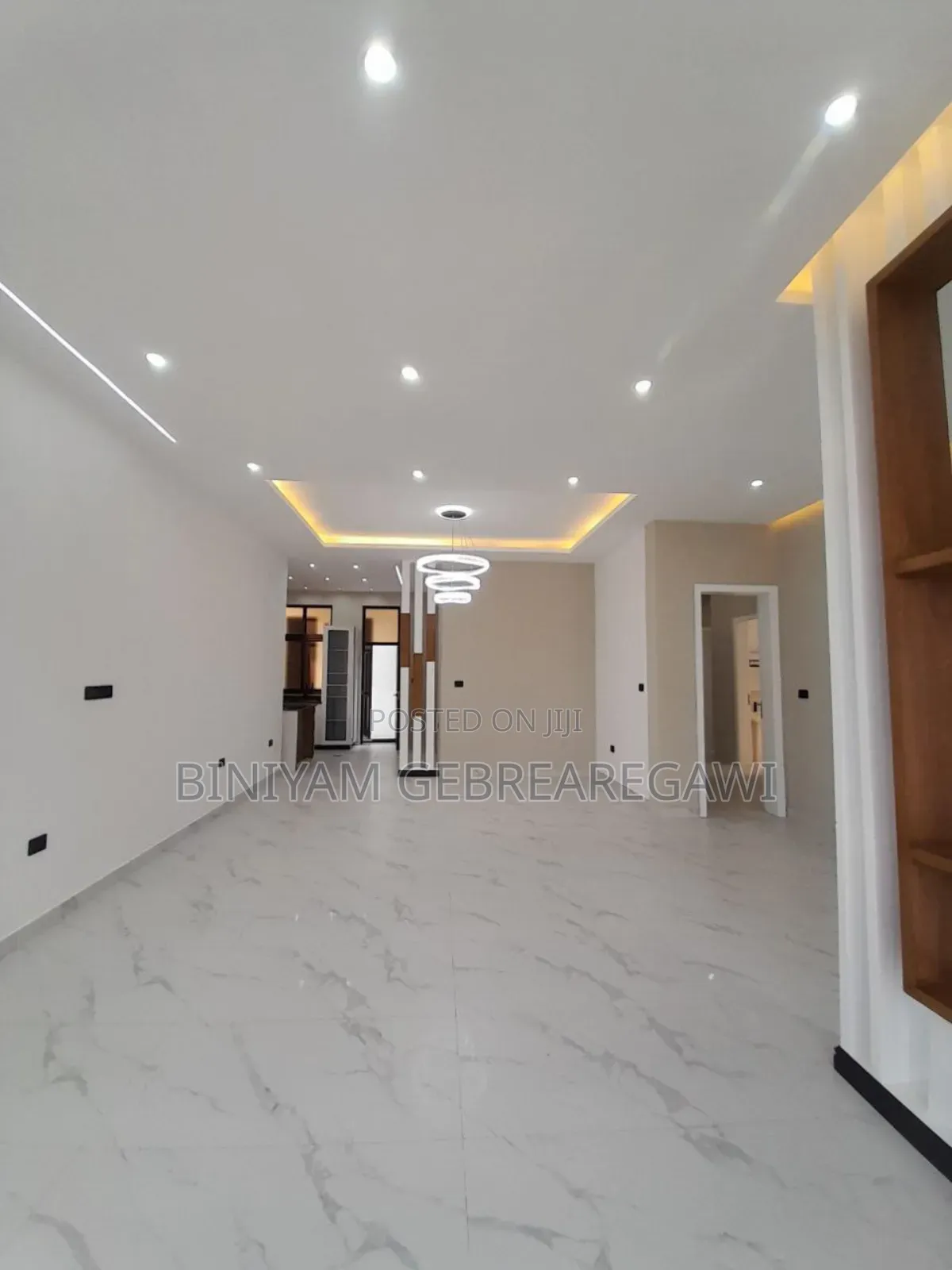 8bdrm House in G+2, Yeka for rent