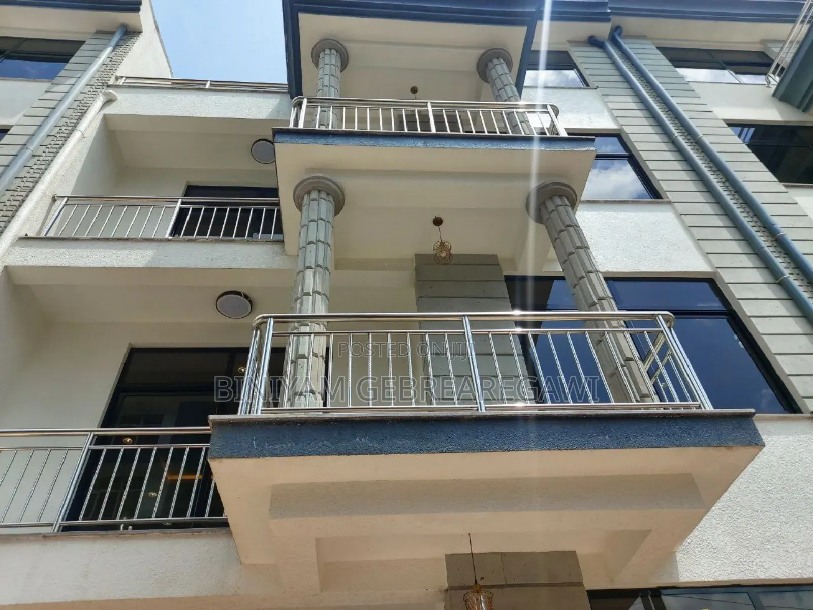 9bdrm House in G+2, Yeka for rent