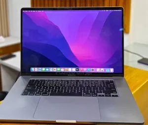 New Laptop Apple MacBook Pro 2019 32GB Intel Core I9 SSD 512GB