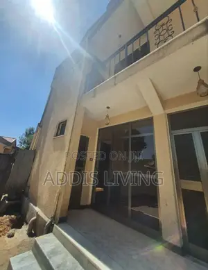 8bdrm Villa in Bole for sale