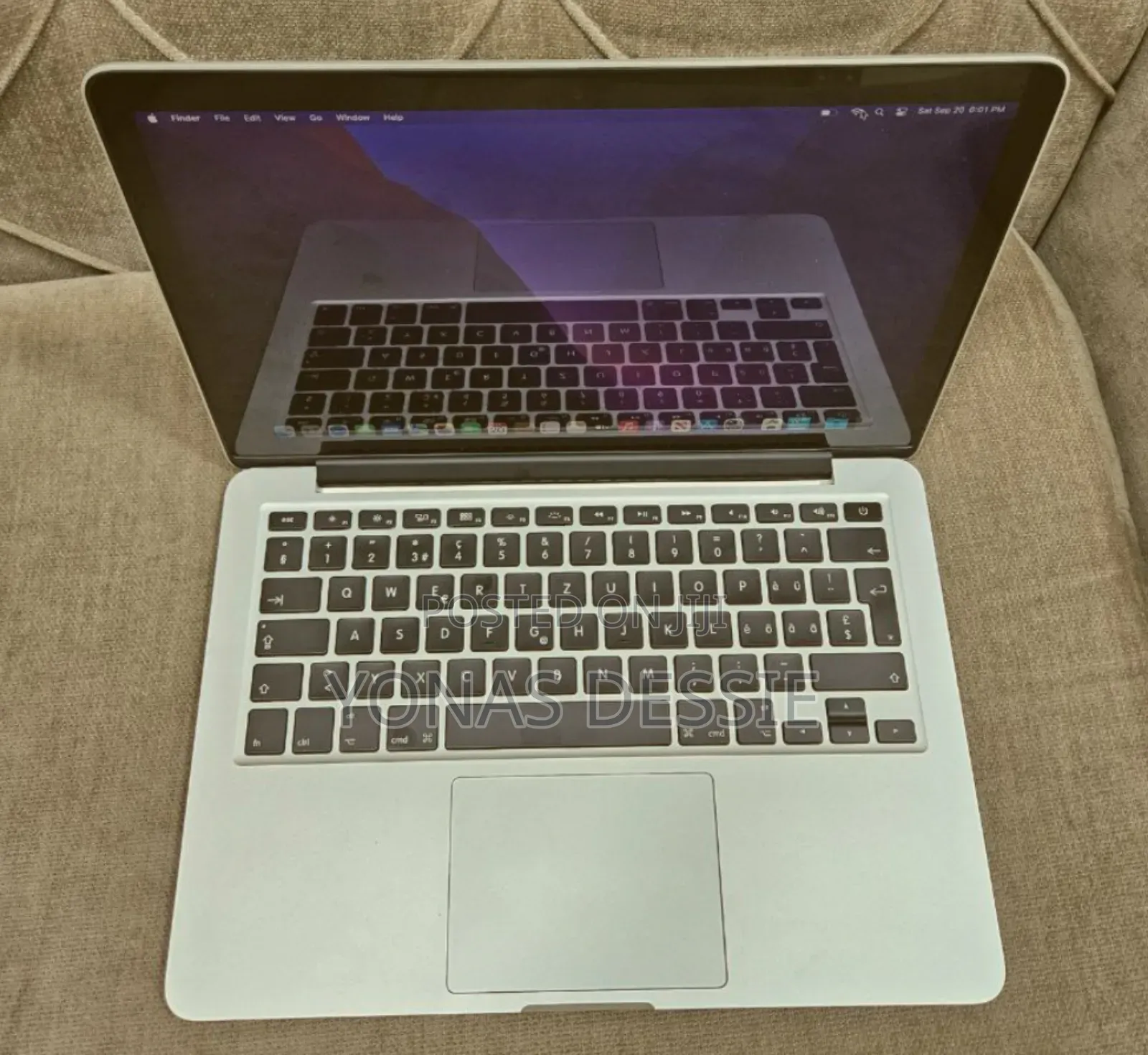 New Laptop Apple MacBook Air 2013 8GB Intel Core I5 SSD 128GB