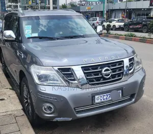Nissan Patrol 2017 Silver