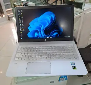 New Laptop HP Envy X360 12GB Intel Core I5 HDD 1T