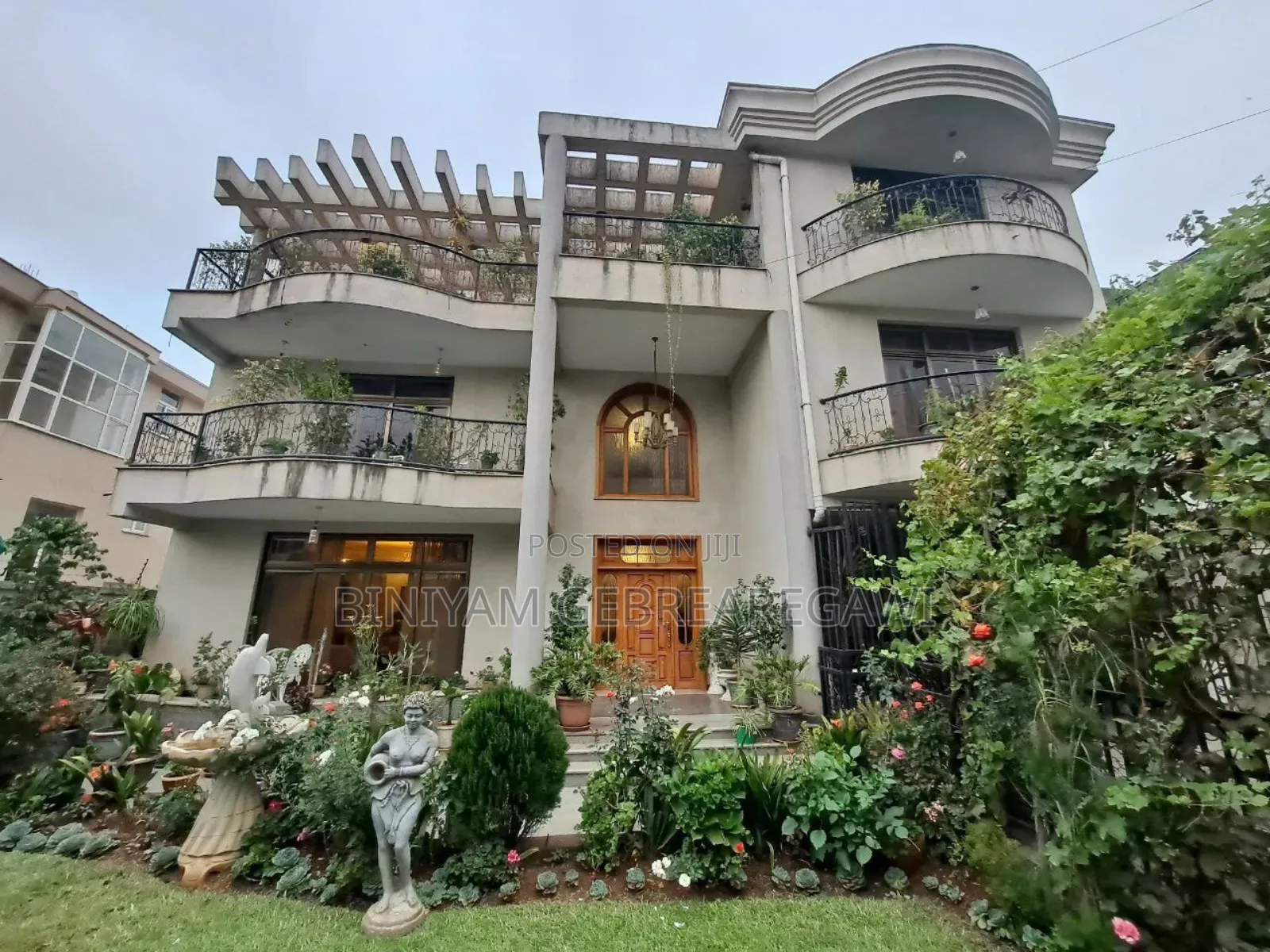 Furnished 7bdrm House in G+2, Yeka for rent
