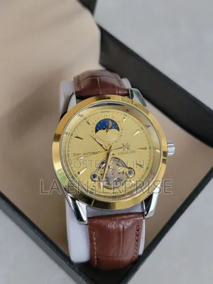 Aokulasic Oval Moon Watch