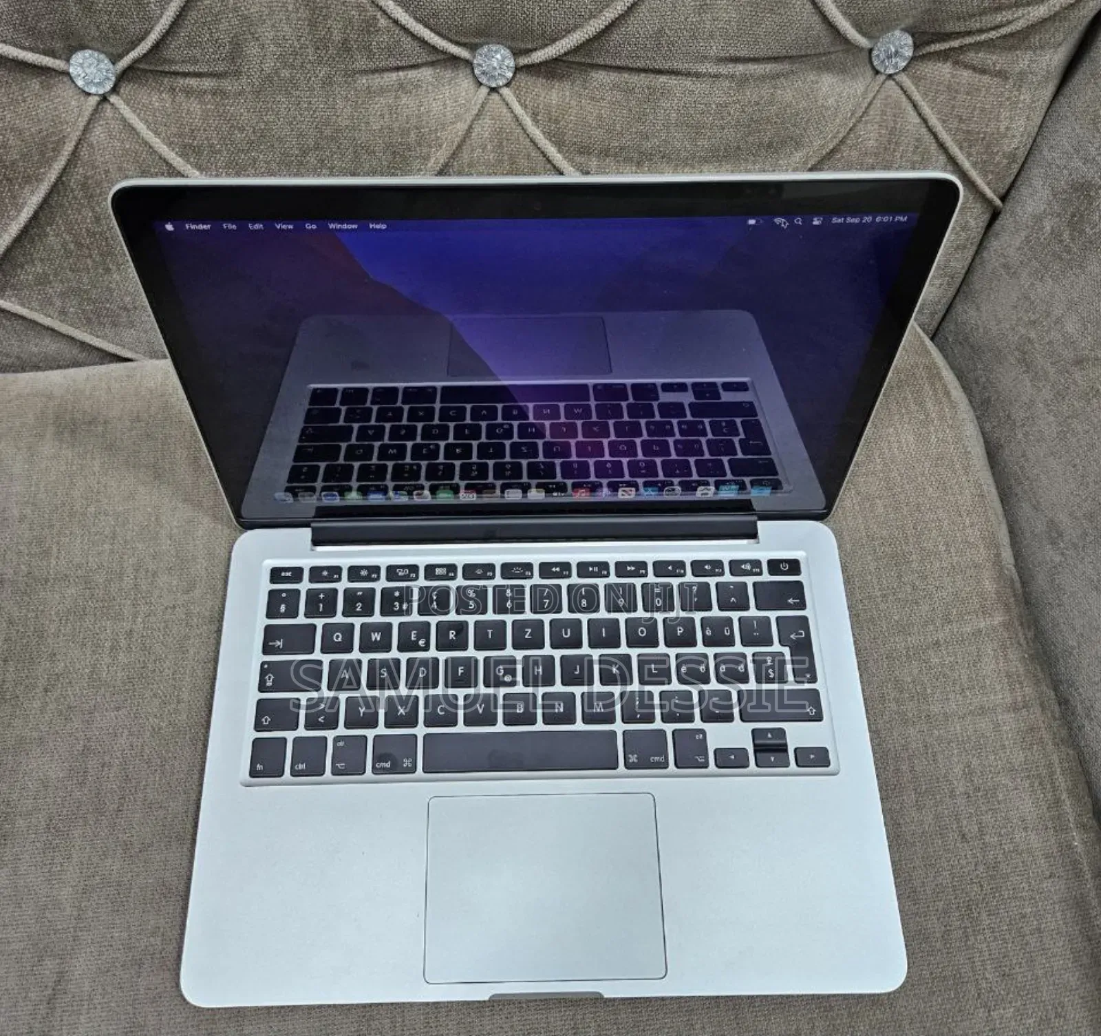 New Laptop Apple MacBook Pro 2015 8GB Intel Core I5 SSD 128GB