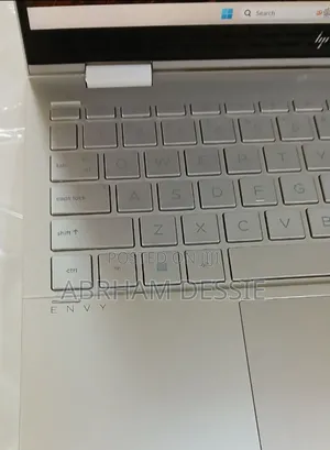 New Laptop HP Envy X360 8GB Intel Core I7 SSD 512GB