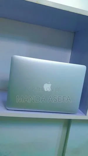 New Laptop Apple MacBook Air 2017 8GB Intel Core I5 SSD 128GB