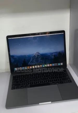 New Laptop Apple MacBook Pro 2017 8GB Intel Core I5 SSD 128GB