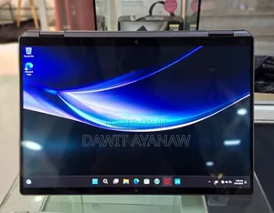 New Laptop HP Spectra 13 16GB Intel Core i5 SSD 1T