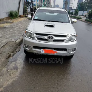 Toyota Hilux 2.5 D-4D 2008 Silver