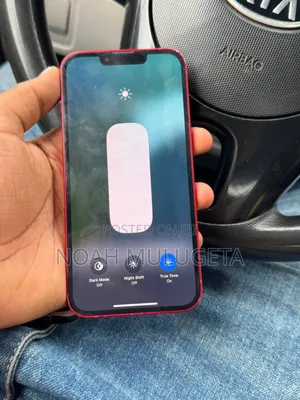 Apple iPhone 13 128 GB Red