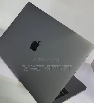 New Laptop Apple MacBook Pro 2017 8GB Intel Core I5 SSD 128GB