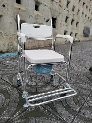 Commode Chair珠፮toilet Chair¶咀waterproof Castors With Rear Brakes