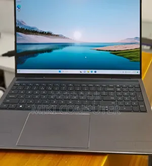 New Laptop Dell Inspiron 15 16GB Intel Core I7 SSD 512GB