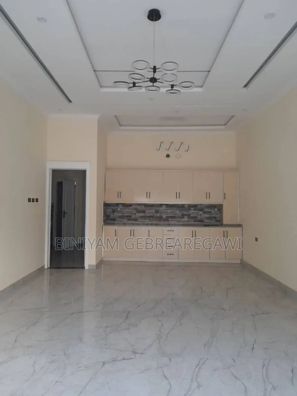 9bdrm House in G+2, Yeka for rent