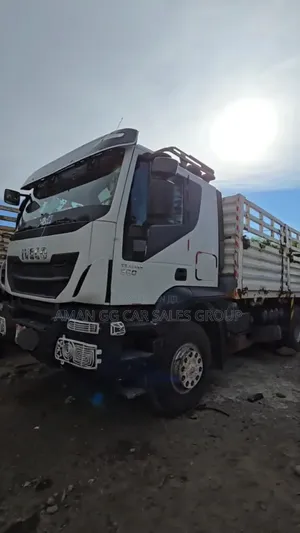 2016 Model Trucker