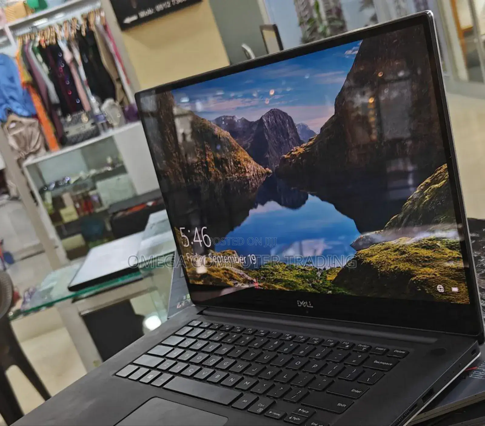 New Laptop Dell XPS 15 16GB Intel Core i7 SSD 512GB