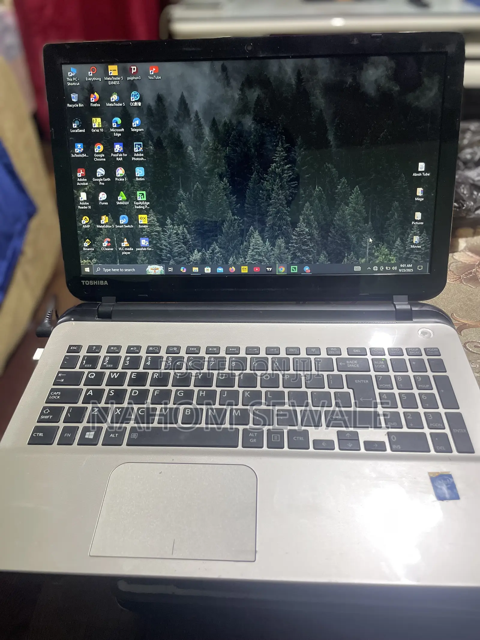 Laptop Toshiba Satellite C55 4GB Intel Core i3 HDD 500GB