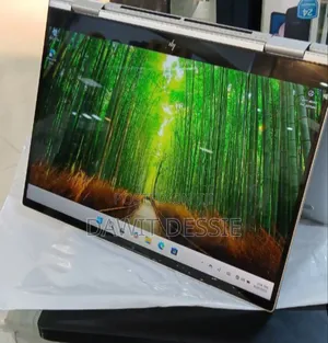 New Laptop HP Envy X360 8GB Intel Core I7 SSD 512GB