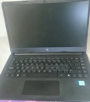 New Laptop HP 4GB AMD A10 SSD 128GB