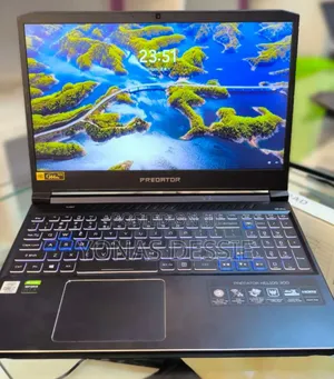 New Laptop Acer Predator Helios 300 16GB Intel Core i7 SSD 1T