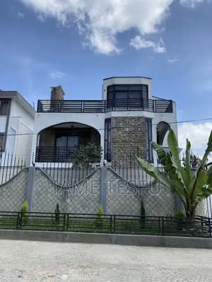 Furnished 8bdrm House in መገናኛ አምች, Bole for sale