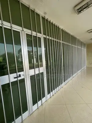 Warehouse for Rent! የሚከራይ መጋዘን!