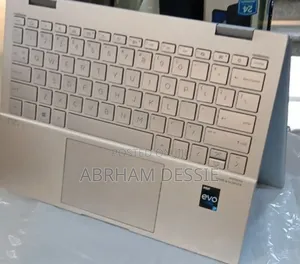 New Laptop HP Envy X360 8GB Intel Core I7 SSD 512GB