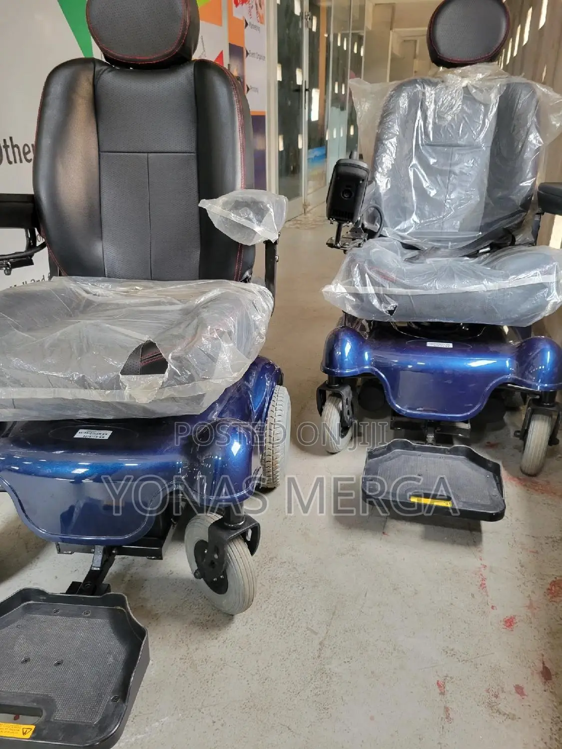 Electrical Wheelchair三battery Making It Exceptionally Easy Transport