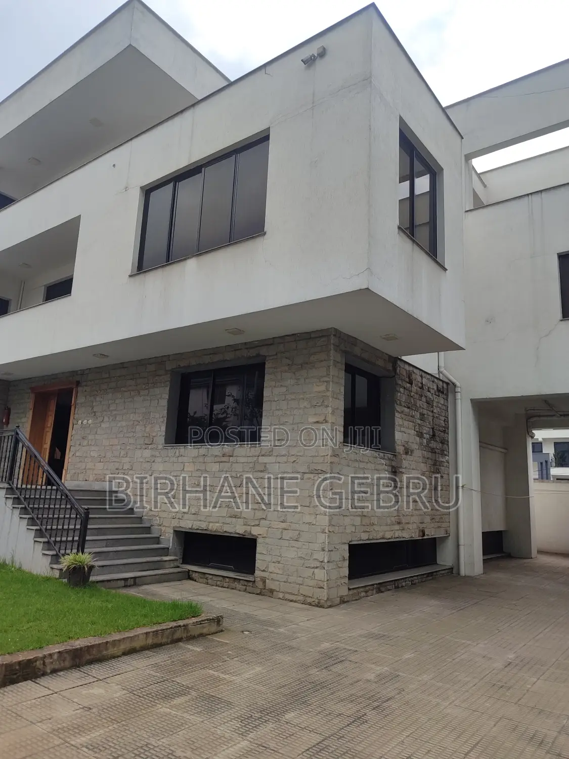 G+2 House Rent for Living or Office