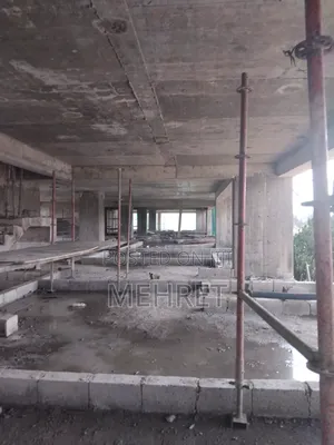 2bdrm Apartment In ጃምቦ, Lideta For Sale