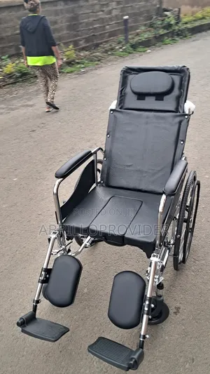 Multifaetianal Wheelchair田wheelchair 手wheelchair山wheelchair 田wheel 水wh