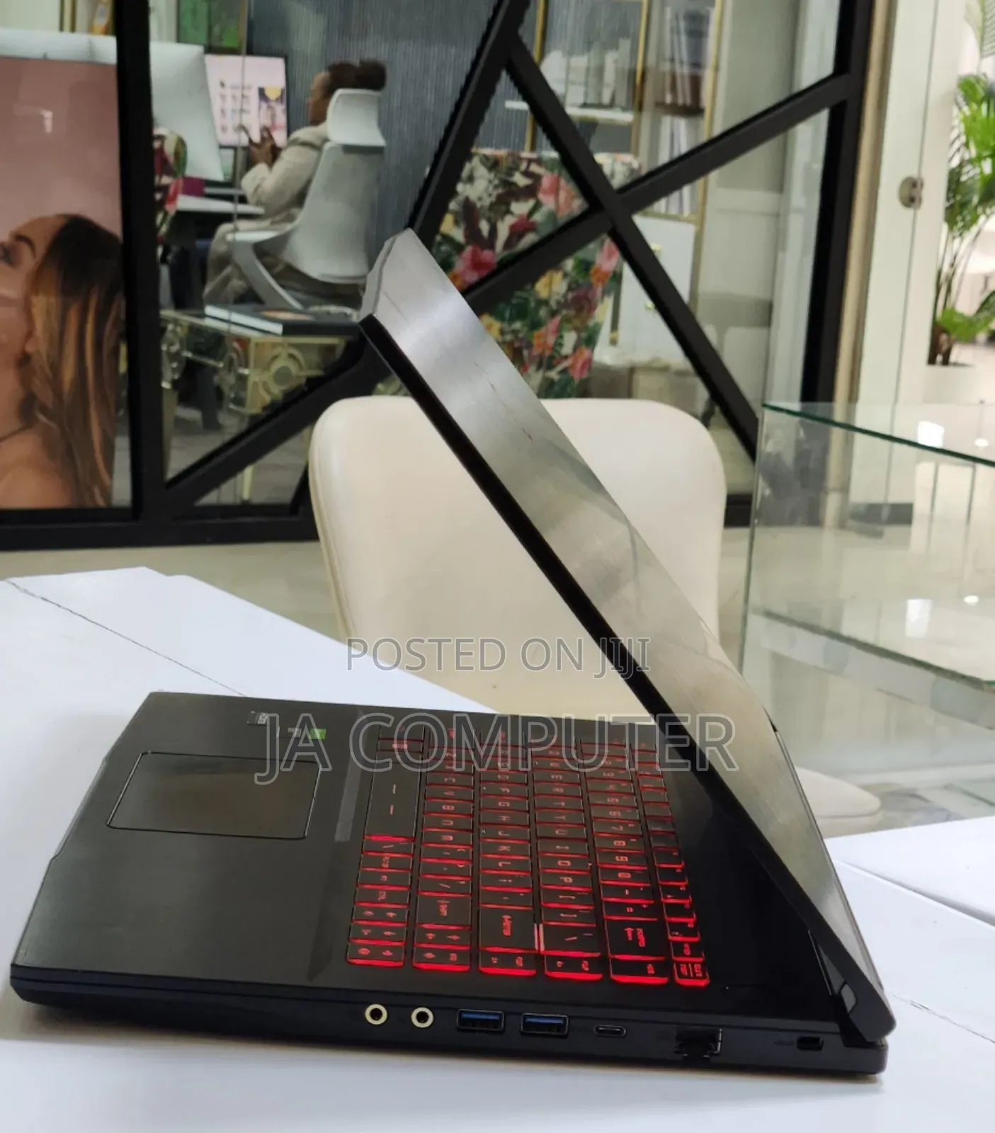 New Laptop MSI GF63 16GB Intel Core I5 SSD 512GB