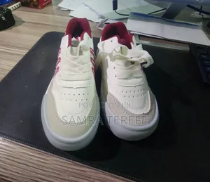 Kids Shoe Size 31