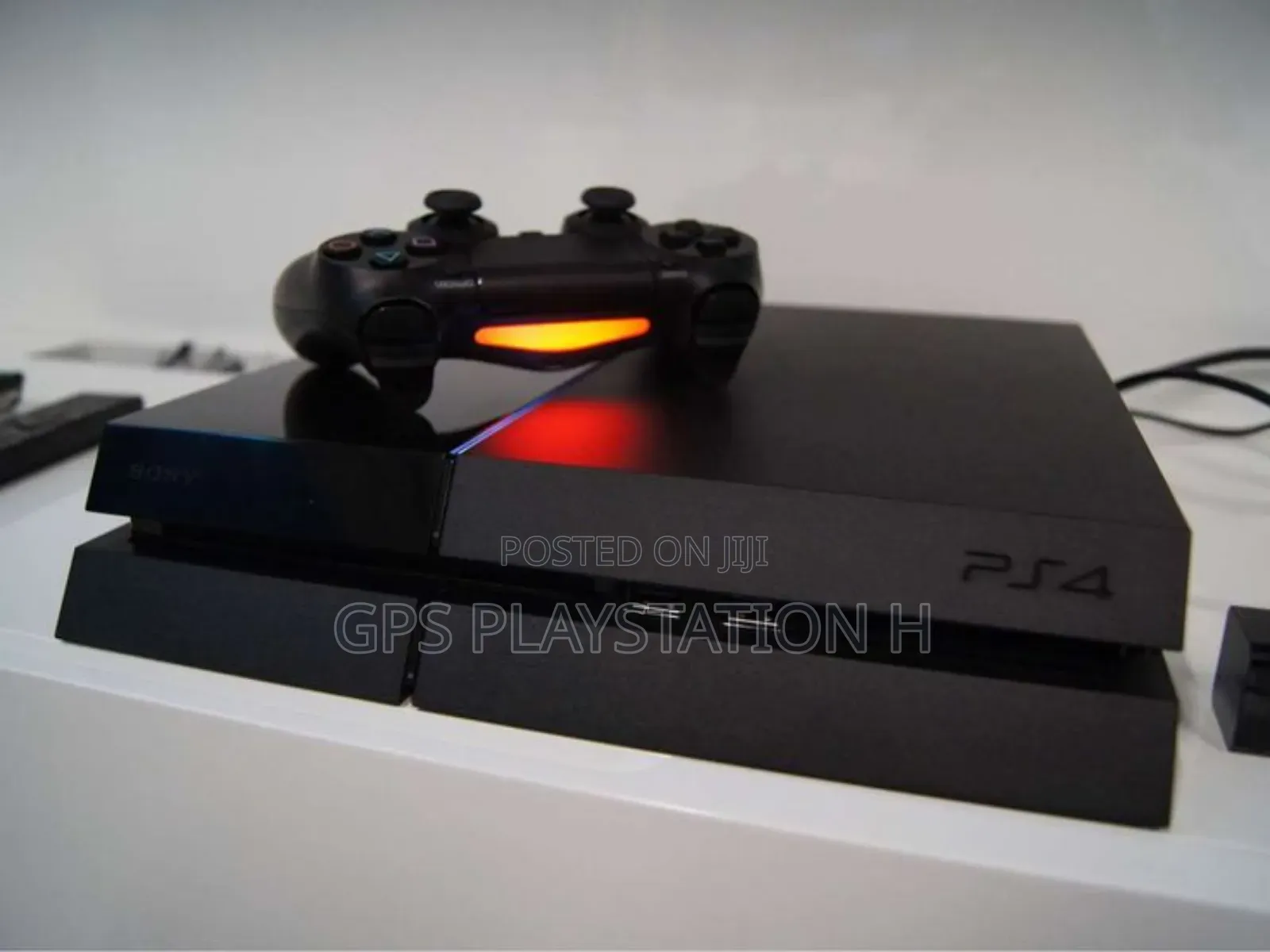 Ps4 Standard Model {Fat]