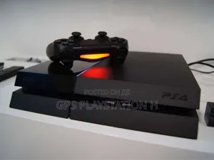 Ps4 Standard Model {Fat]